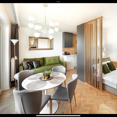 Апартаменти Apartament Grey 4Styles Z Miejscem Postojowym W Garazu Podziemnym Торунь Екстер'єр фото